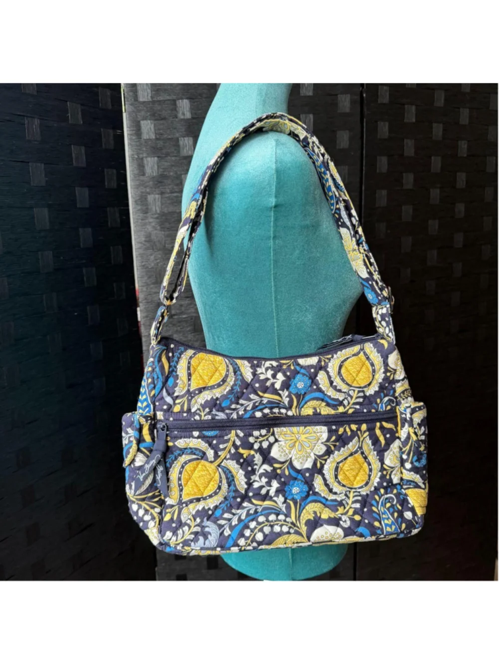 Vera Bradley Ellie Blue crossbody shoulder bag